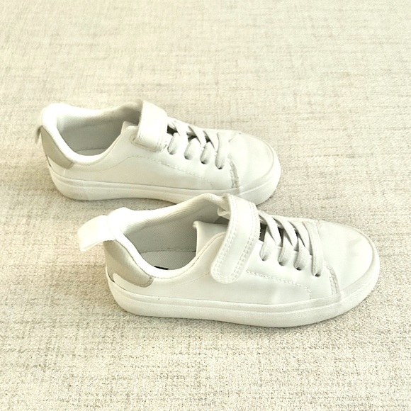 H&M Toddler Boys White Sneakers Size 10 - Picture 3 of 6
